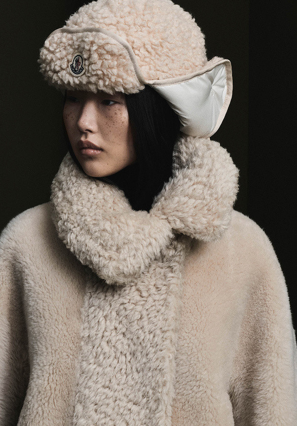 Moncler 探索系列