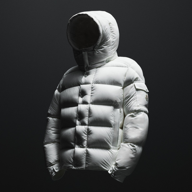 White Moncler Maya 70 Hooded Short Down Jacket