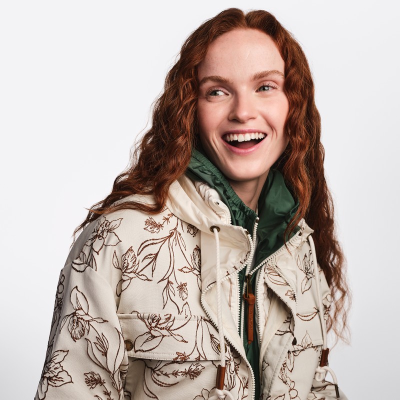 Colección de Cortavientos e Impermeables de Mujer Moncler