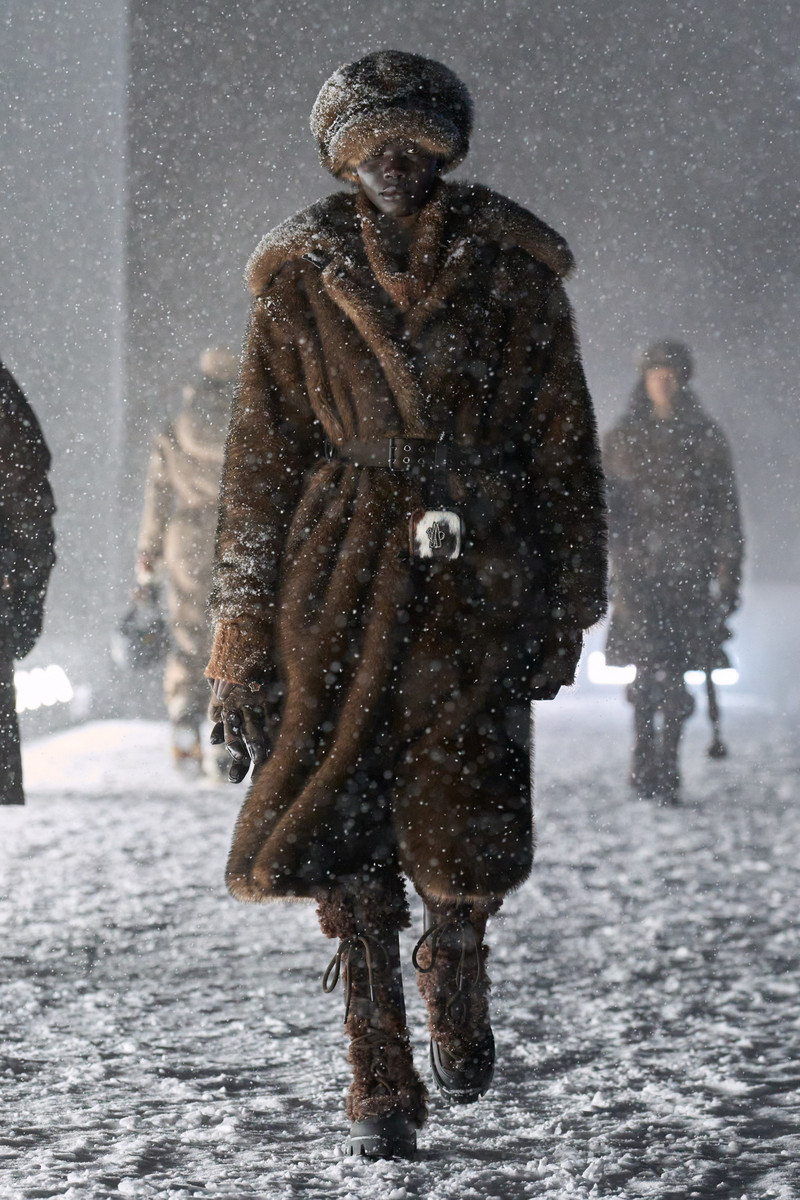 Moncler Grenoble 秋冬 2025 时装秀 技术冬季服装