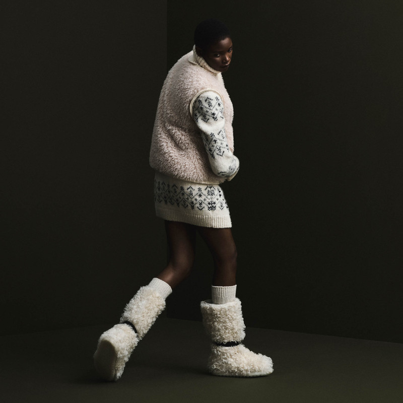Moncler Women's Ready To Wear Sweaters And Cardigans Collection