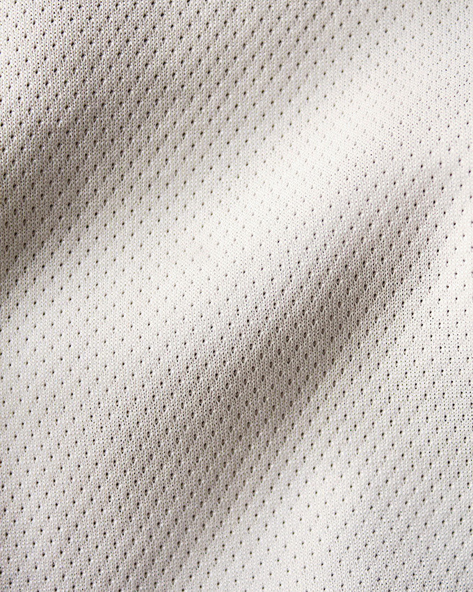 Moncler 技術特點：防風面料