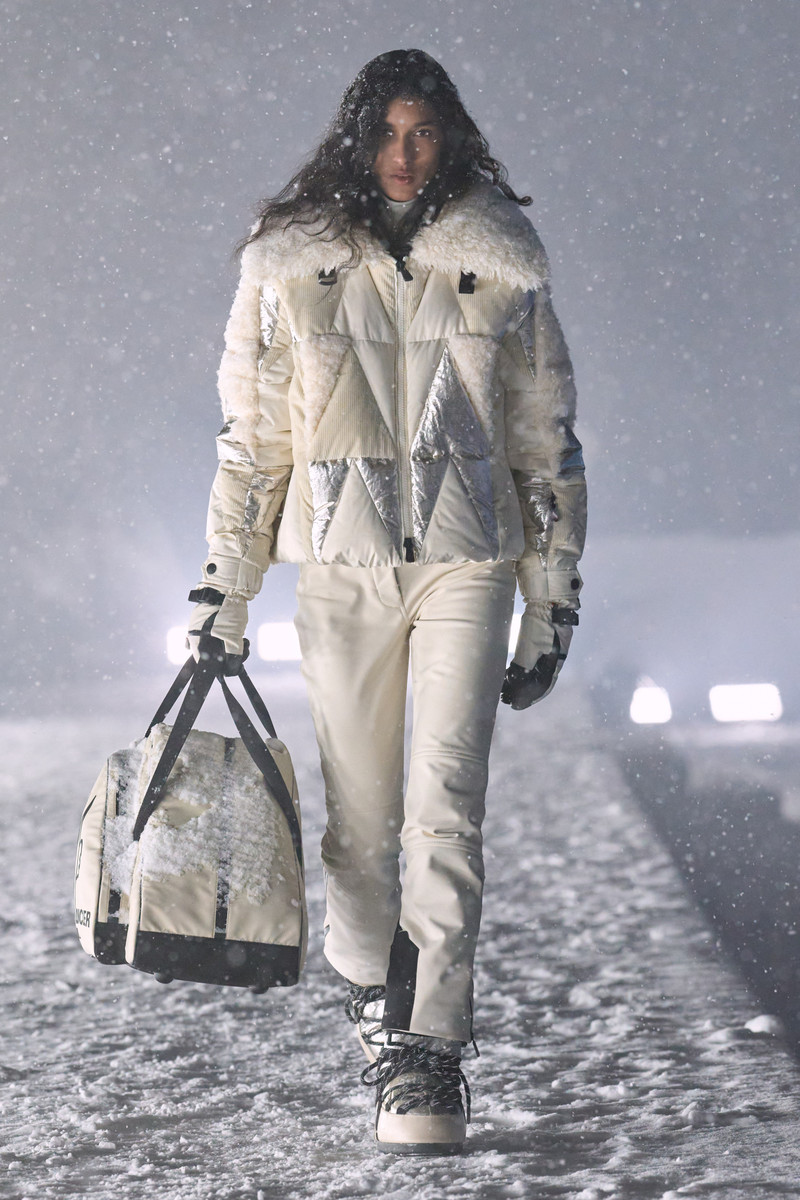 Moncler Grenoble Herbst/Winter 2025 Show Mit Sport- Und Bergbekleidung