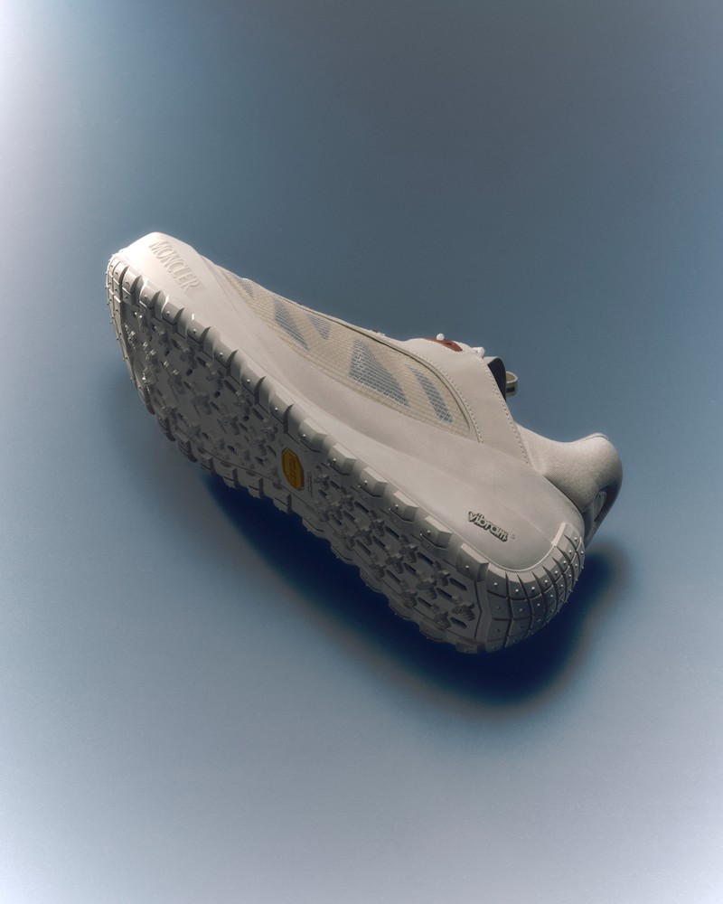 Sneakers Femme Moncler Trailgrip LP en daim et nubuck beige clair