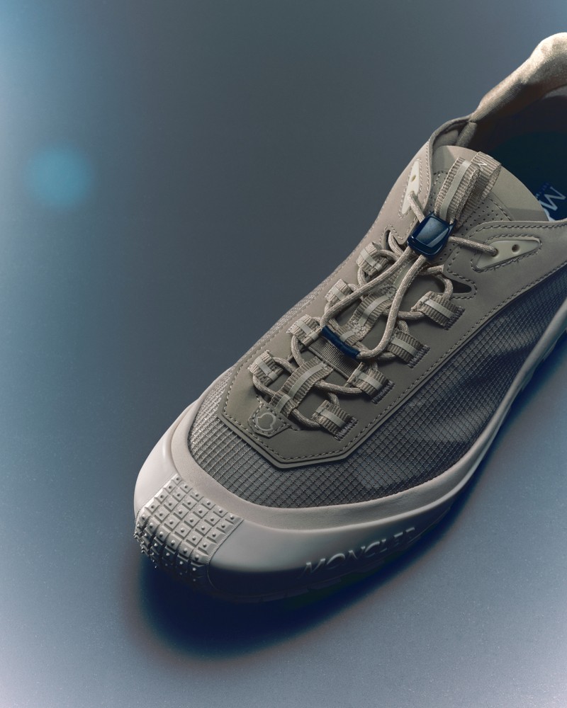 Moncler Damen Low-Top-Sneaker Trailgrip LP aus Wildleder und Nubuk in Beige