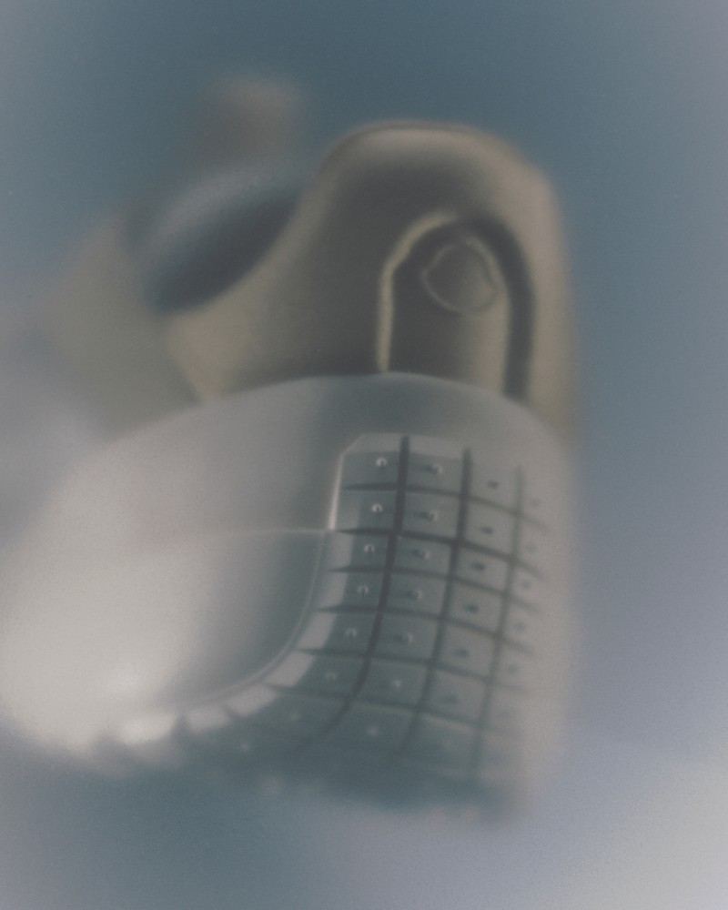 Moncler 2026 全新 Tailgrip 鞋履