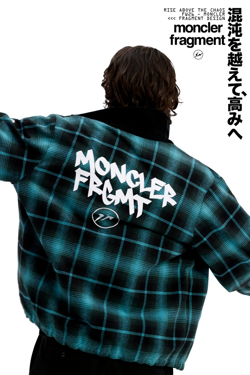 Moncler x Fragment:チェックジャケット、刺繍入りボンバージャケット、ブラックスエードシューズ、キッズウェア、Tシャツ。