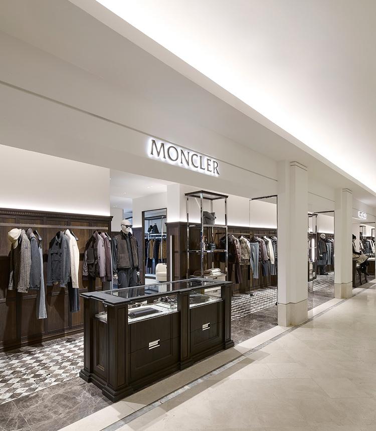 Moncler Paris Le Bon Marché Homme