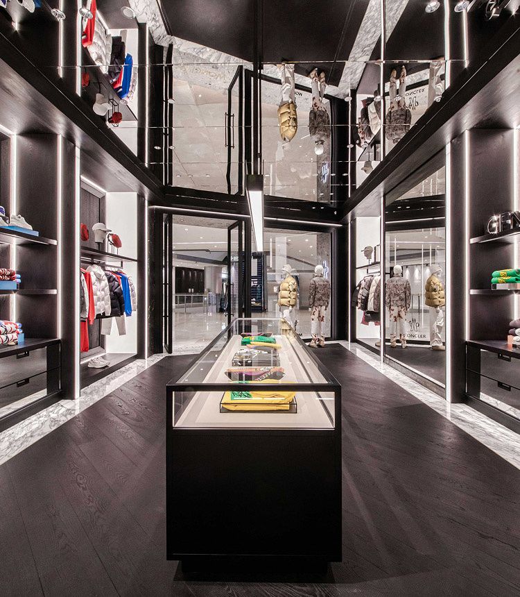 Moncler Chengdu Swire Taikoo Li