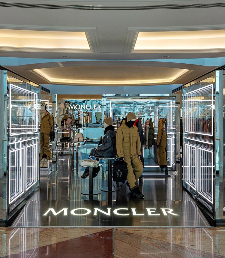 Moncler Dubai Mall Moncler Dubai Mall