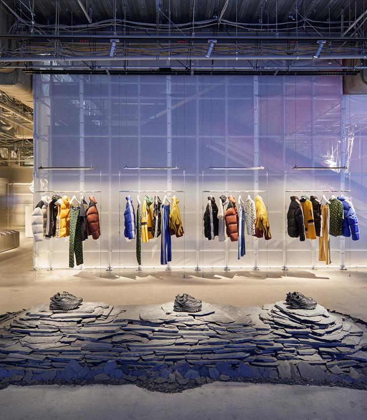 Moncler Tokyo Shibuya Pop Up