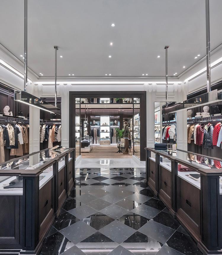 Moncler Corner Philadelphia (Neiman Marcus King Of Prussia)