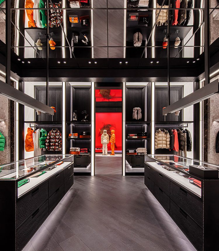 MONCLER 澳門銀河店