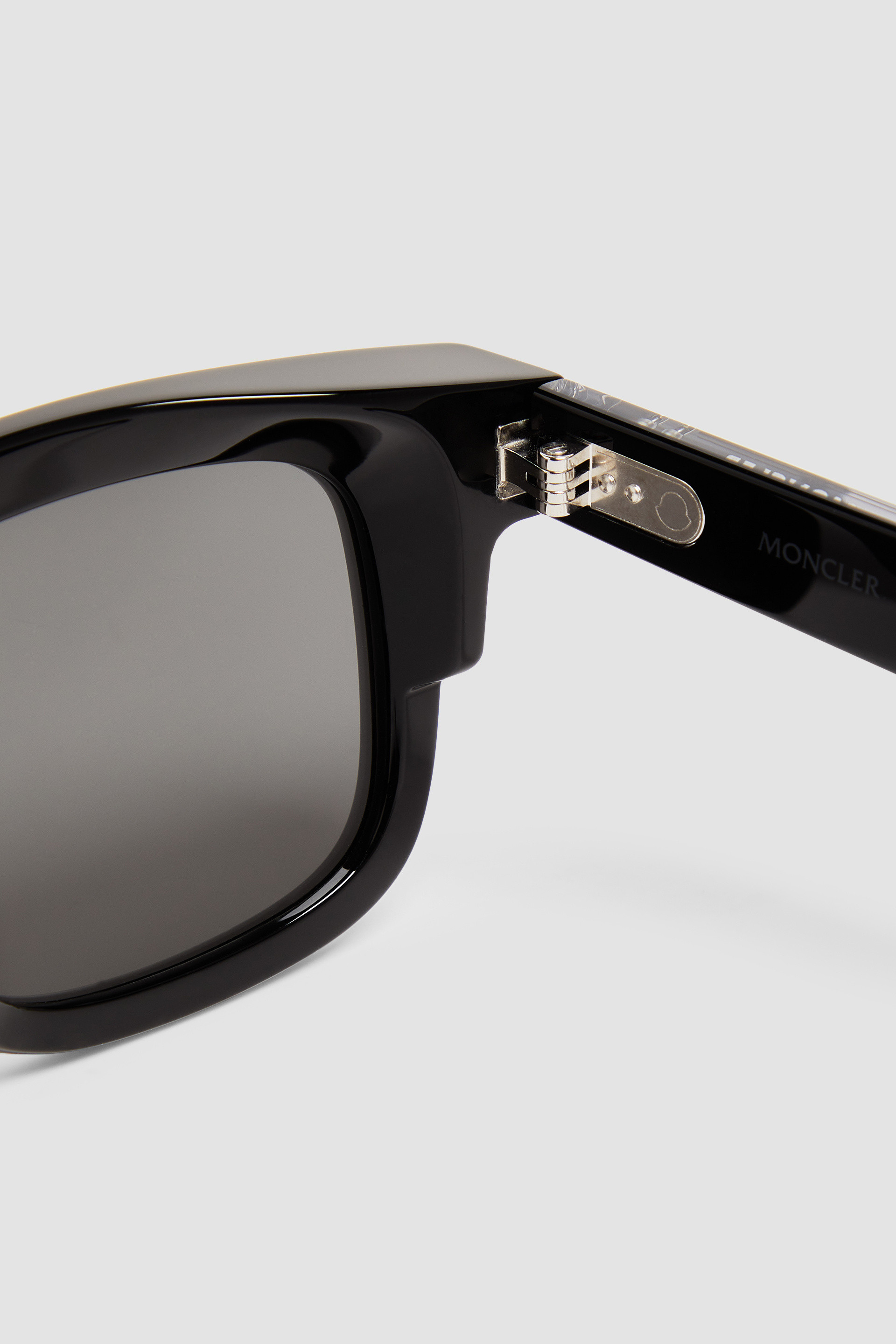 Sunglasses moncler on sale