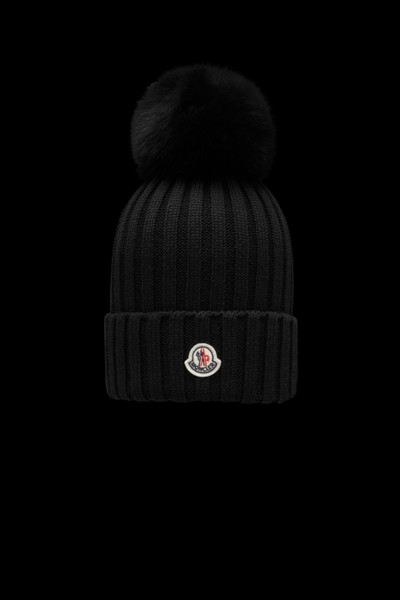 moncler beanie with pom pom