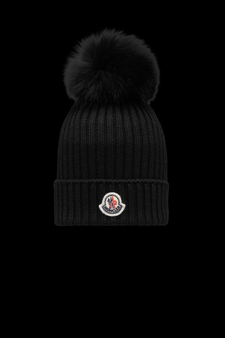 Black English Rib-Knit Beanie 