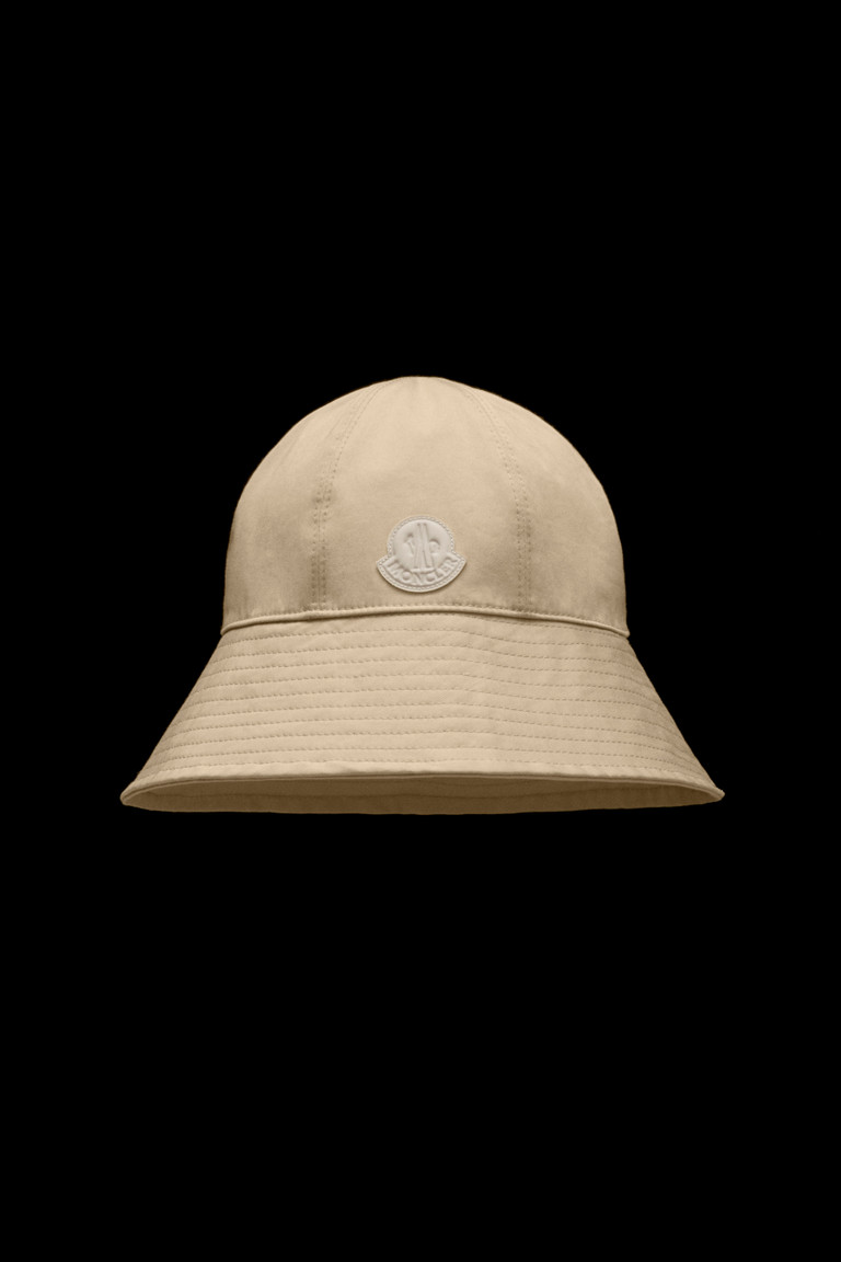 moncler bucket hat