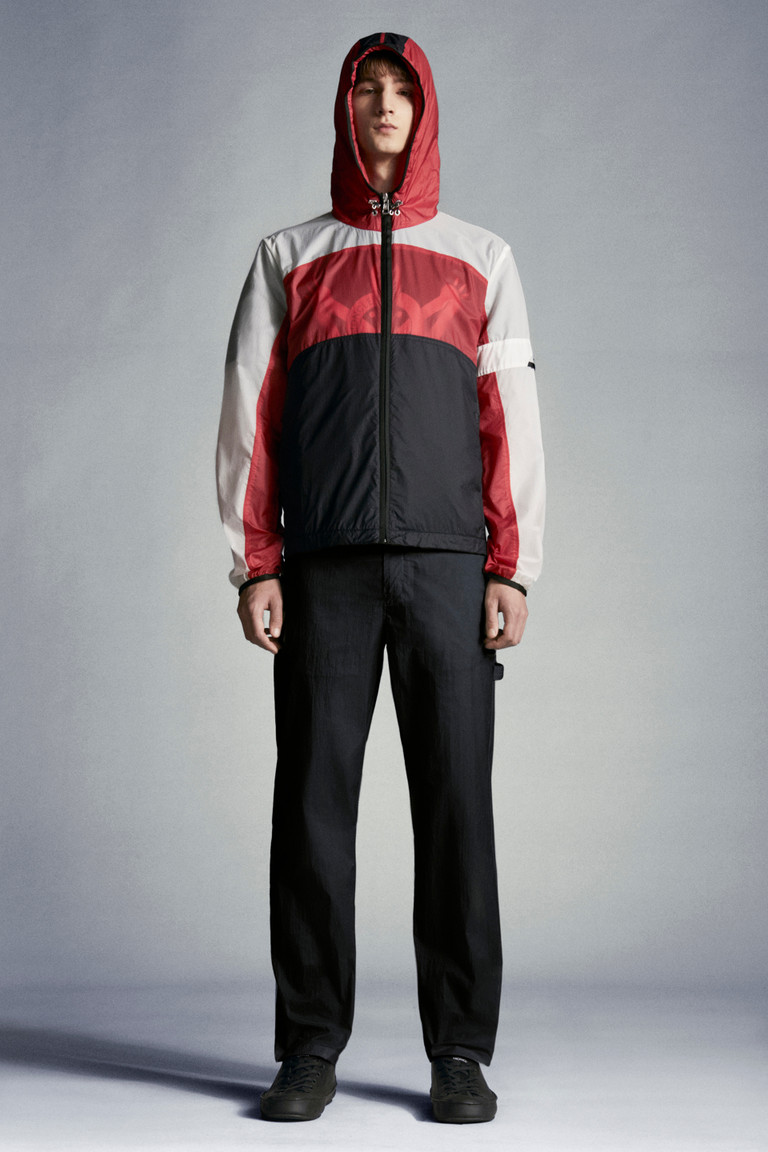 moncler windrunner