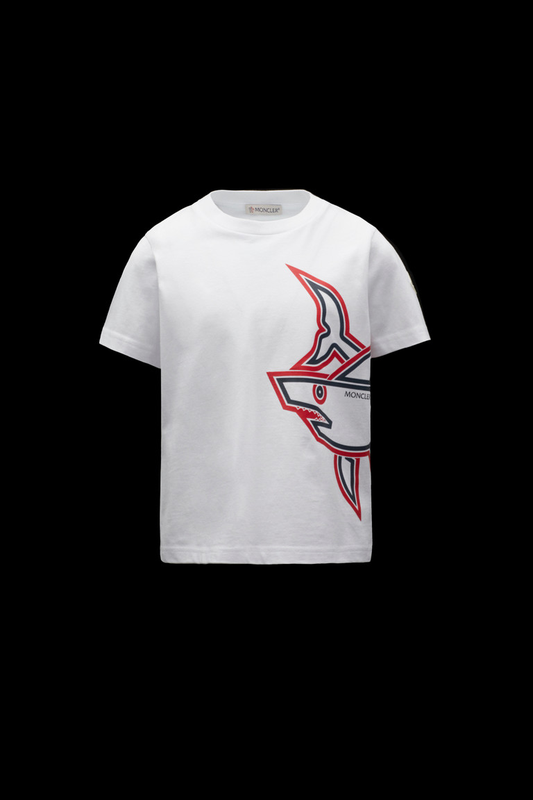 tee shirt requin