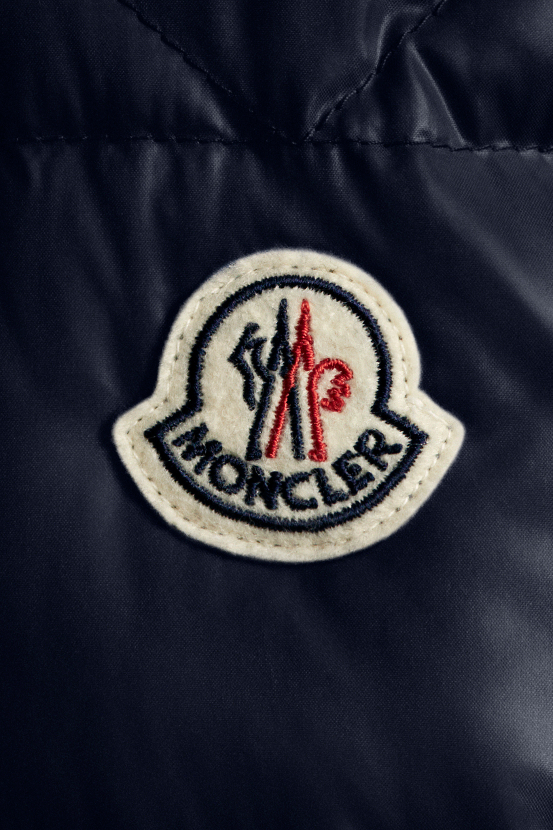 monclerlogo