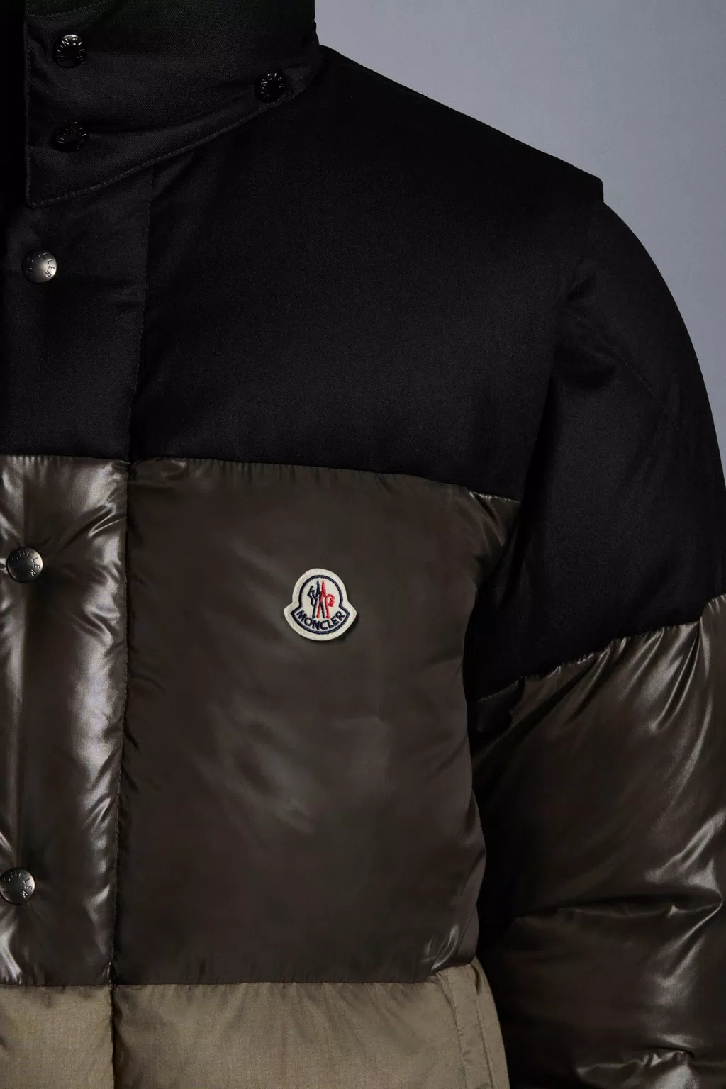 Black Aveillan Short Down Jacket - Short Down Jackets for Men | Moncler US