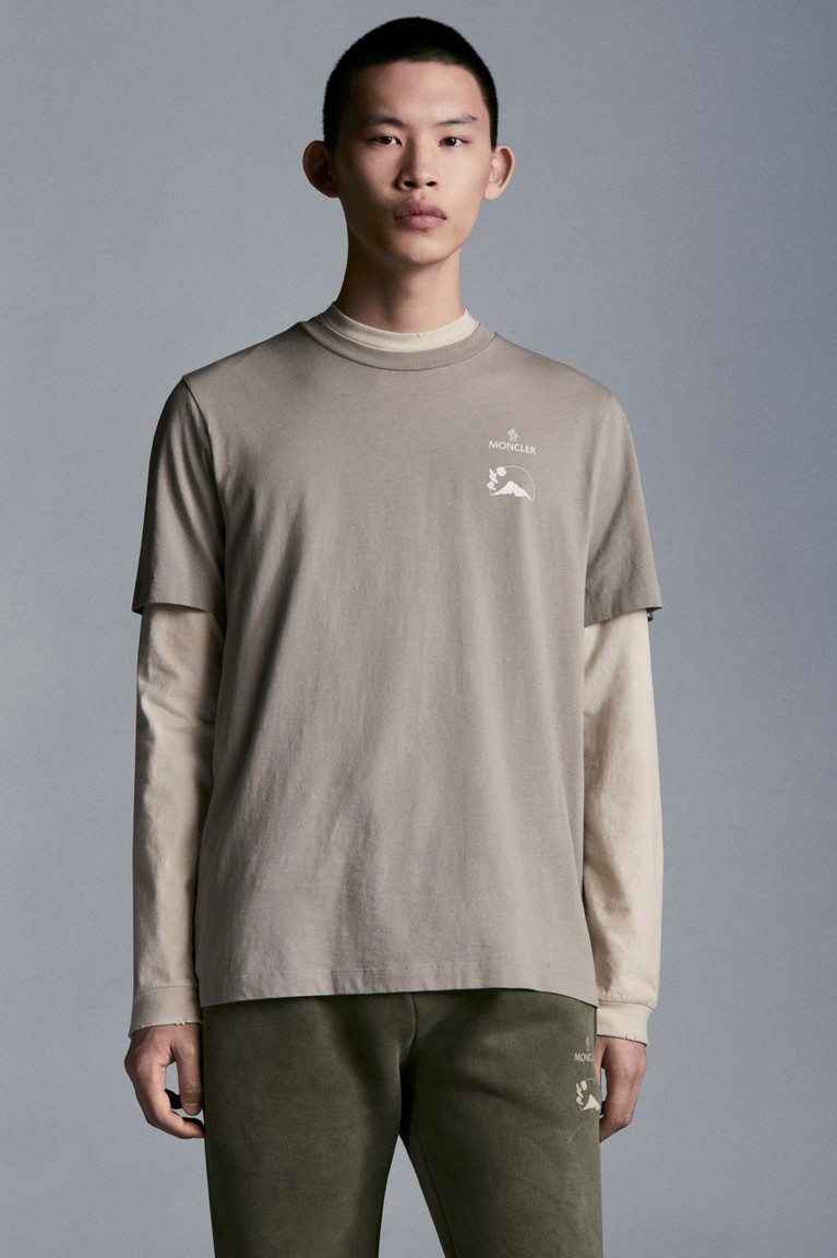 moncler khaki t shirt