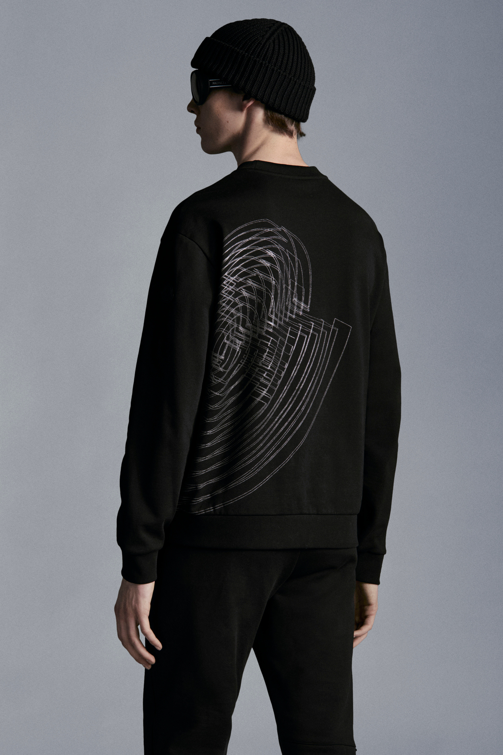 mens moncler sweatshirt