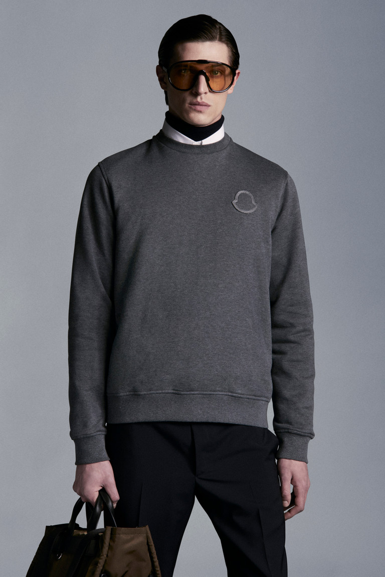 moncler logo sweatshirt