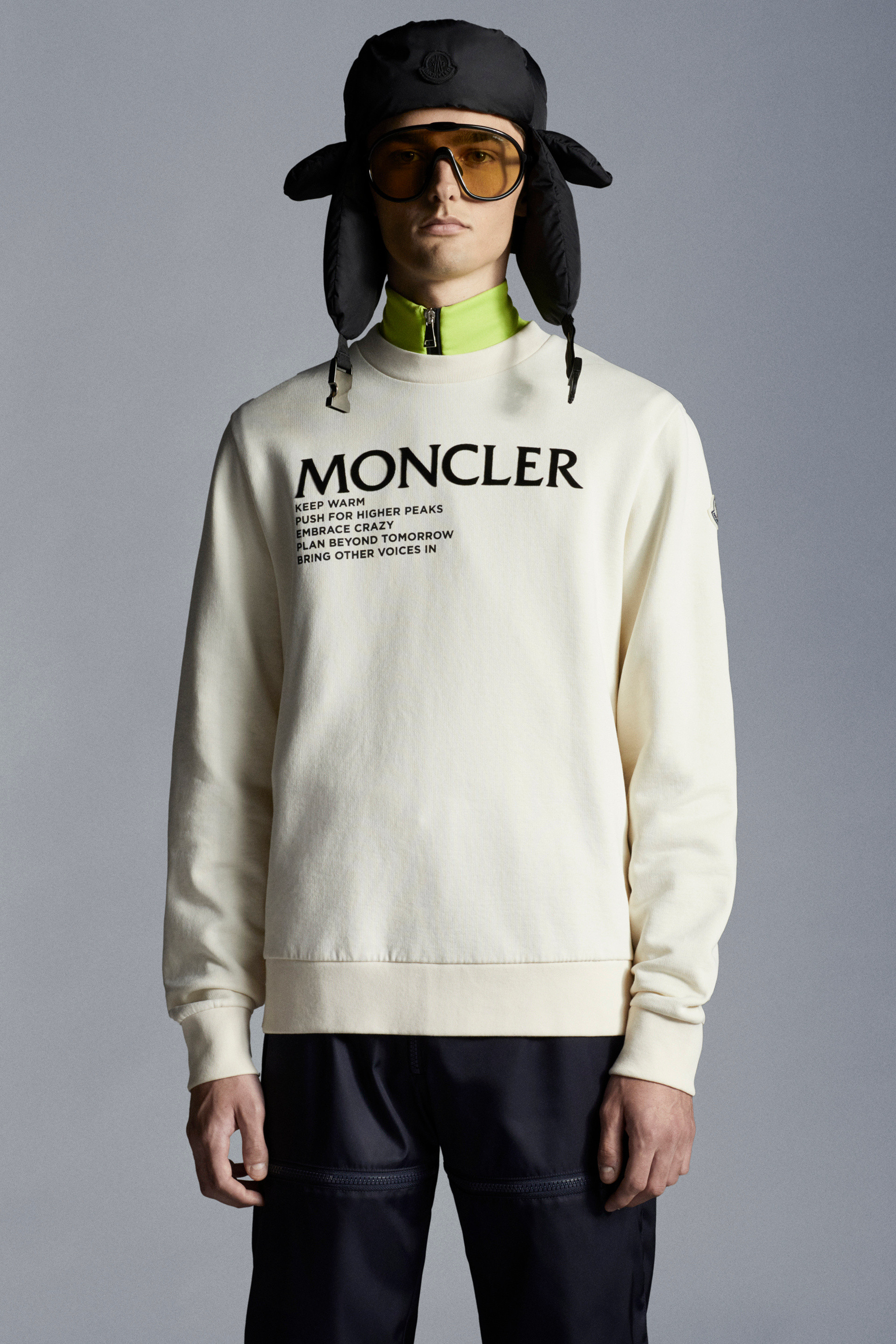 moncler off white sweatshirt