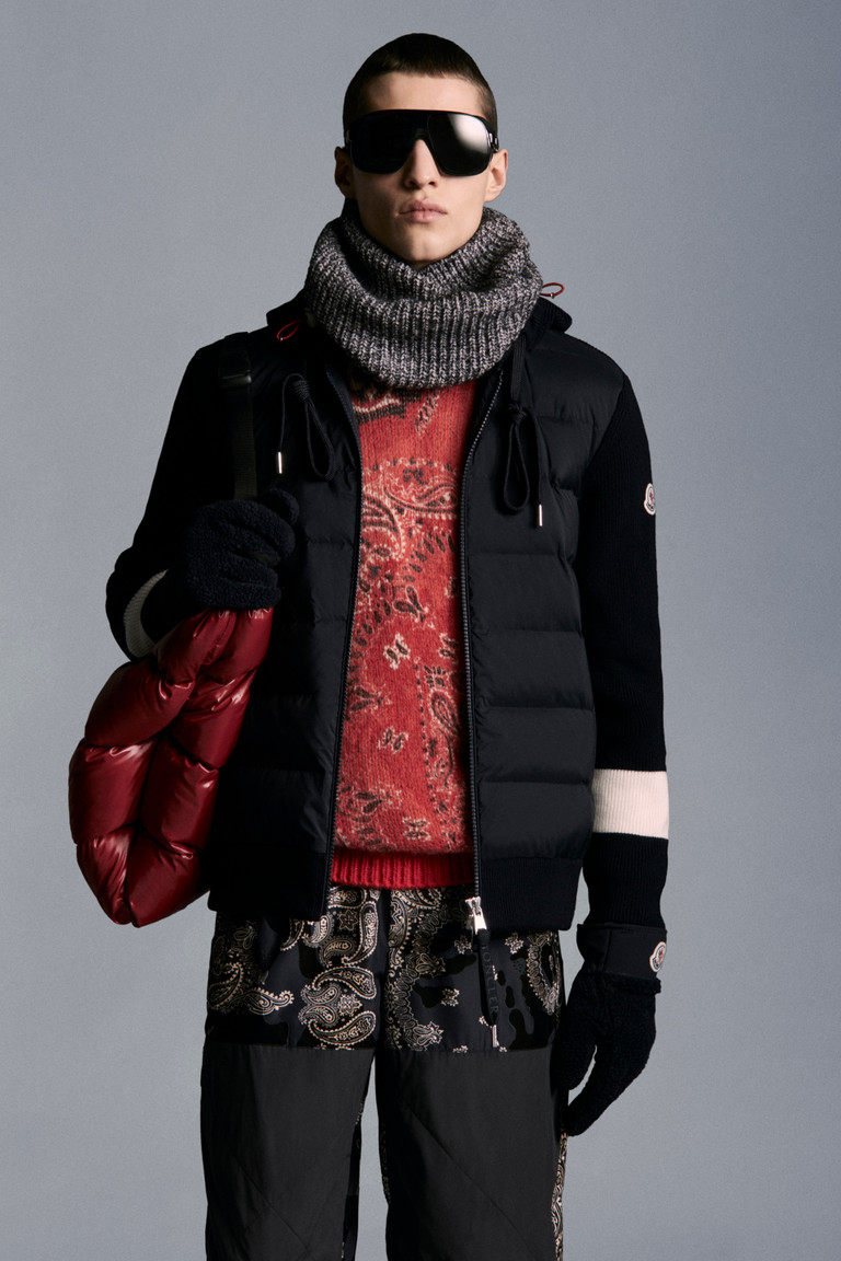 Moncler cardigan with hood Outlet