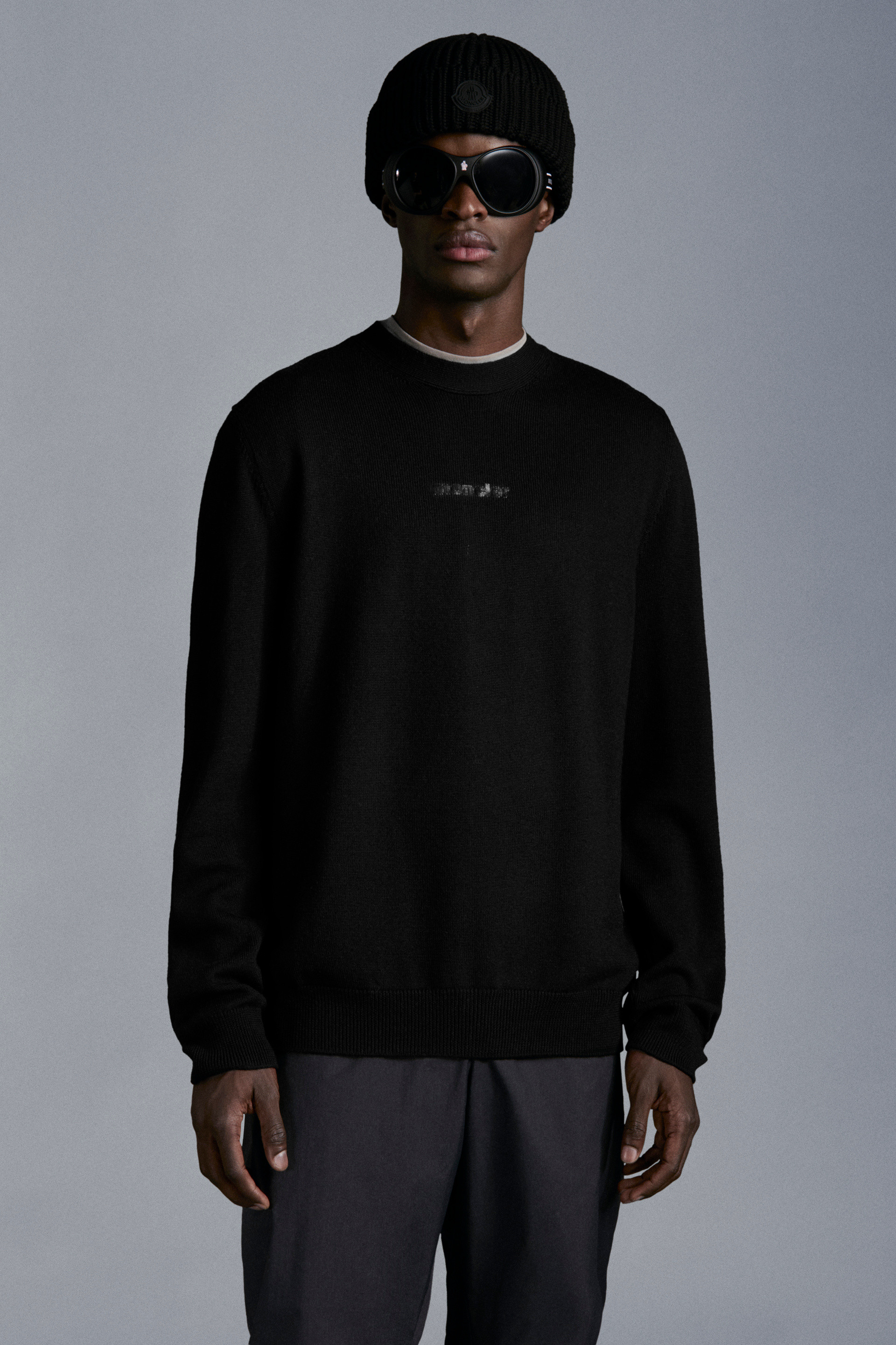 moncler jumper black