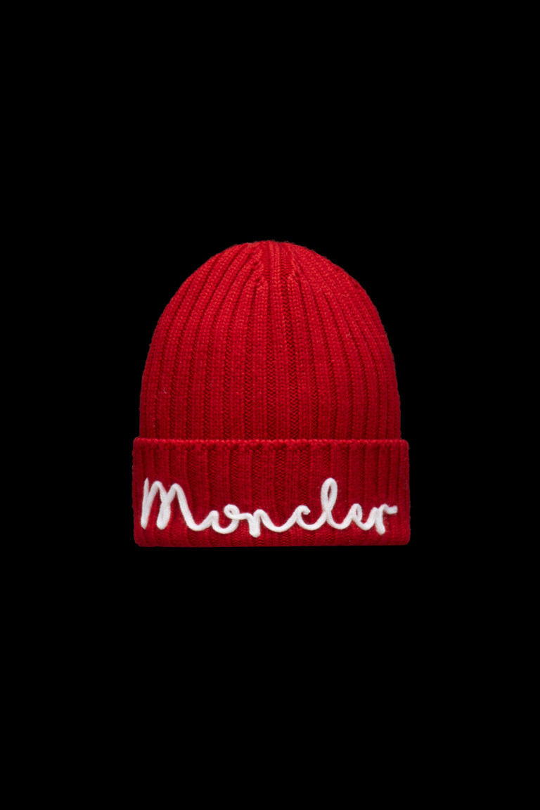 red moncler beanie