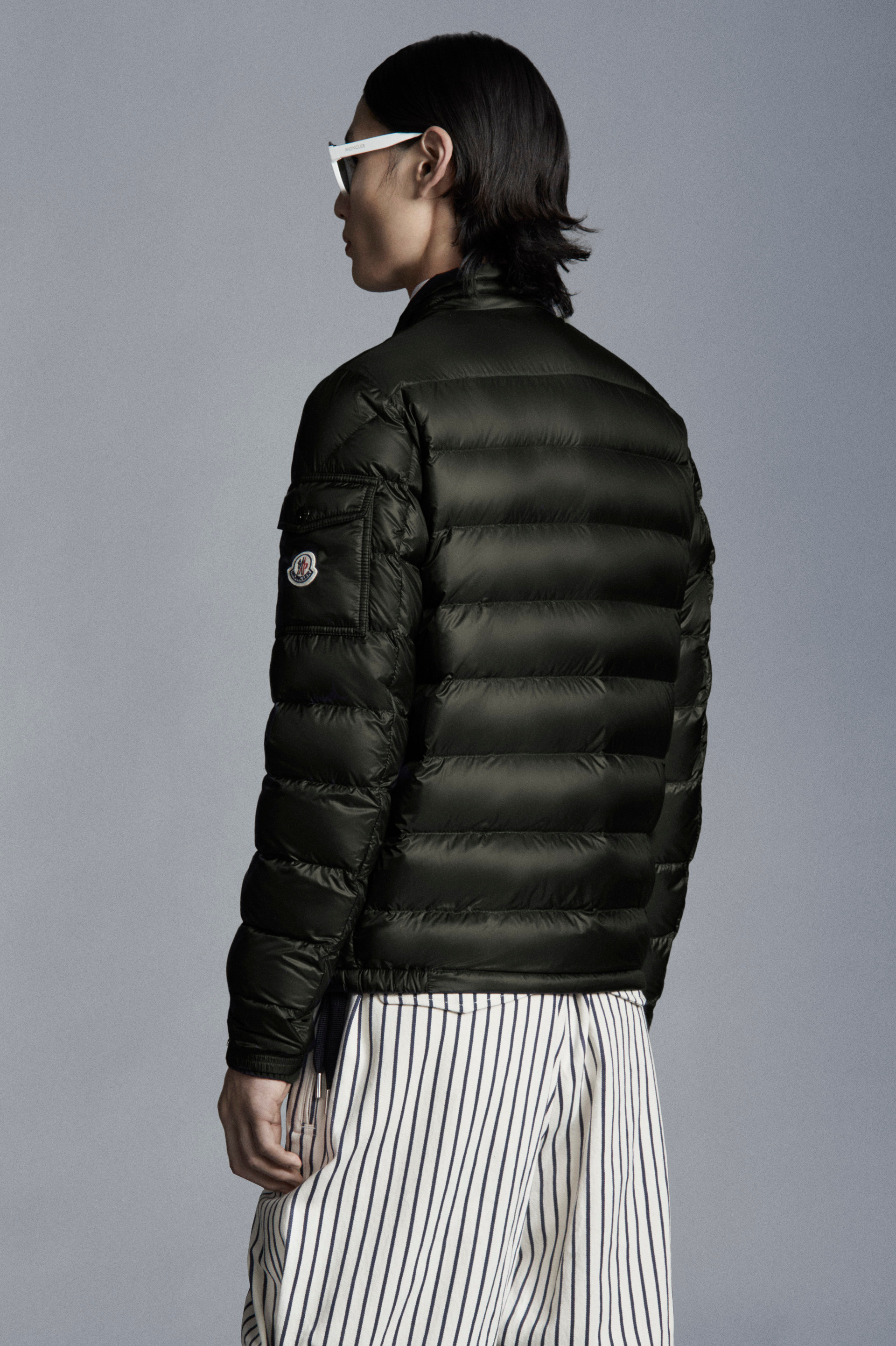 Short Down Jackets for Men - Outerwear | Moncler LU