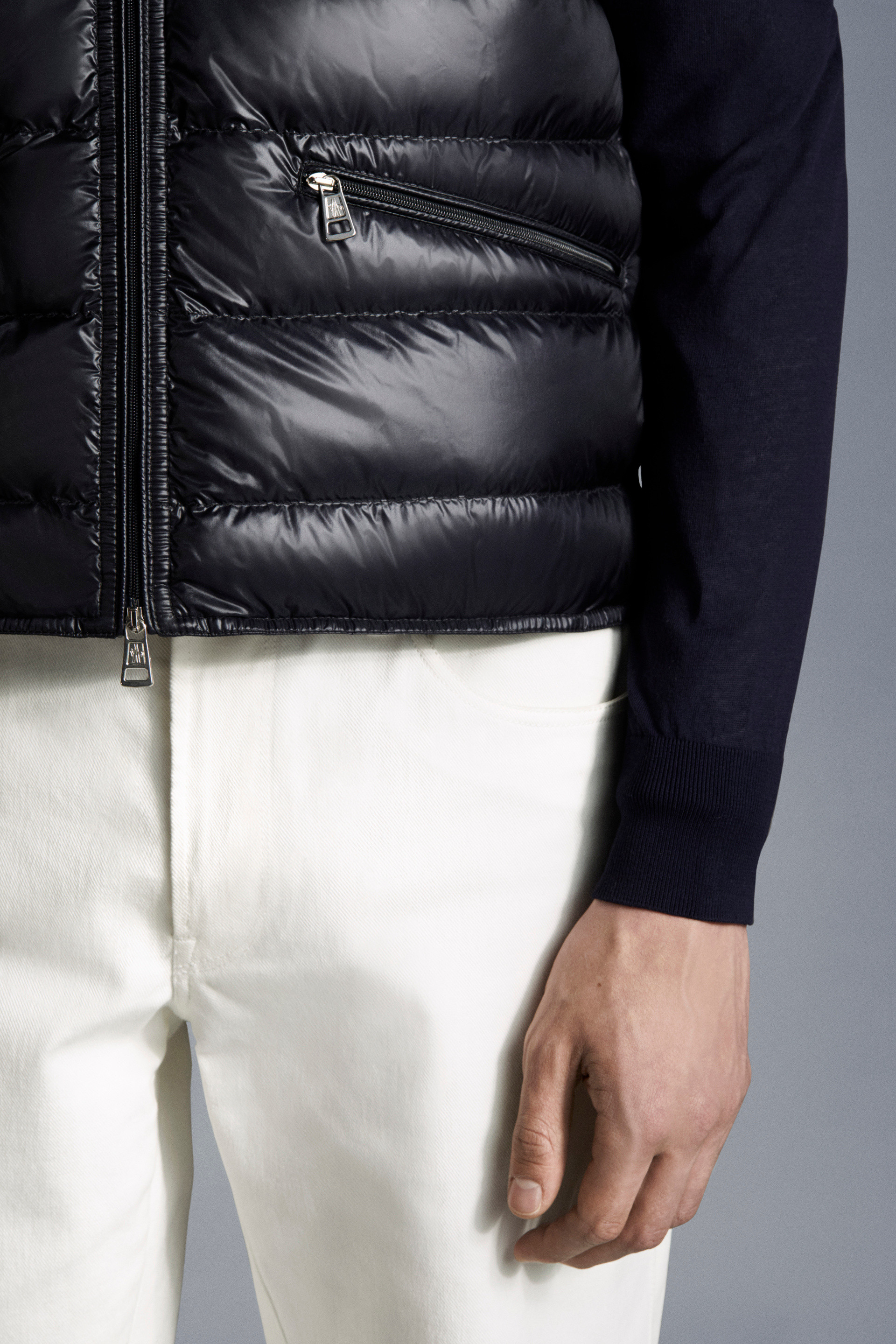 Vests for Men - Outerwear | Moncler JP