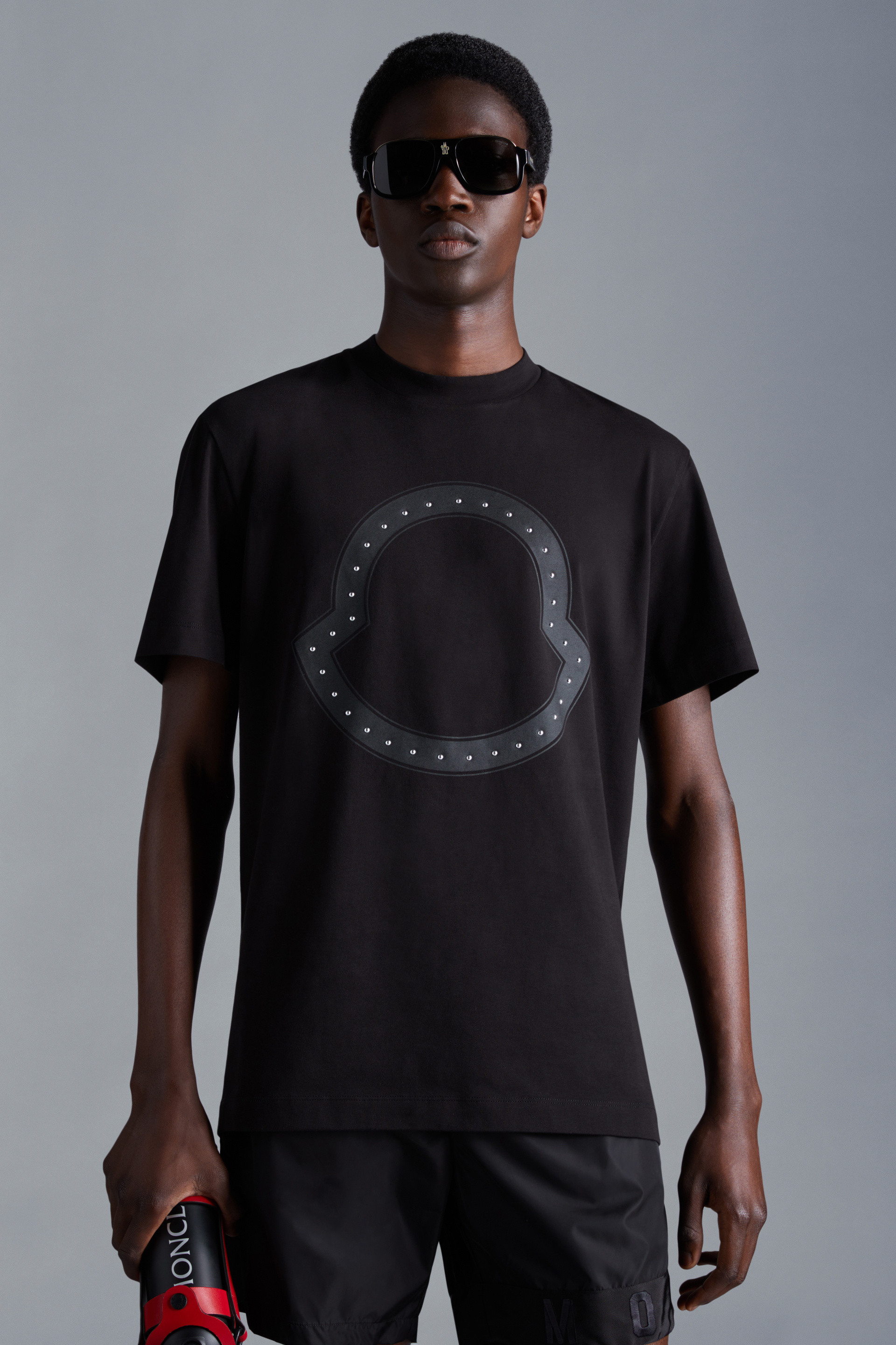 plain black moncler t shirt