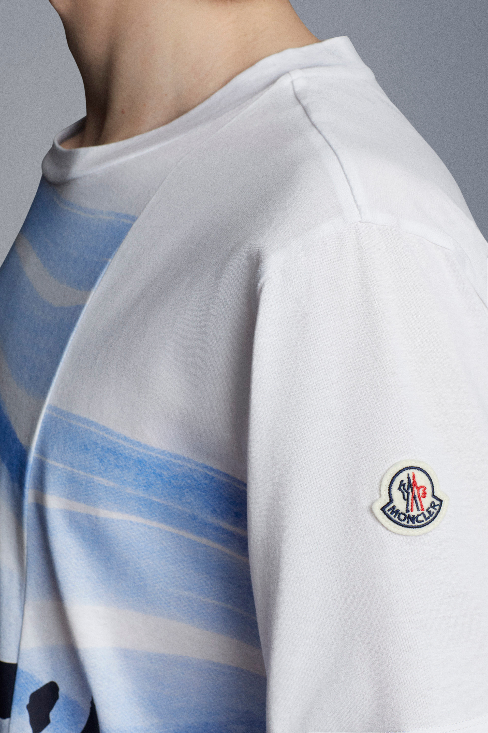 moncler t shirt blanc