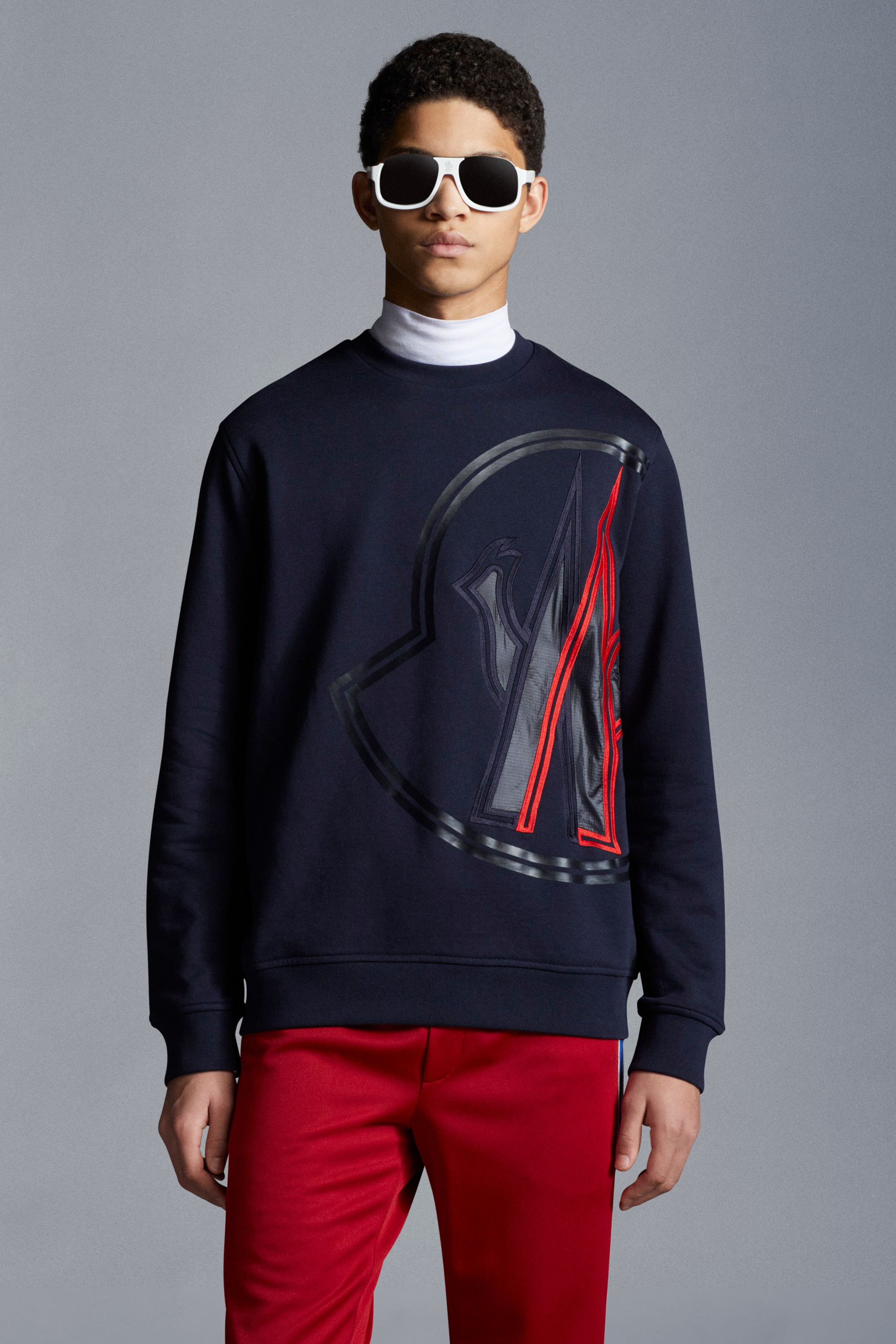 Sweatshirts for Men - Ready-To-Wear | Moncler SK