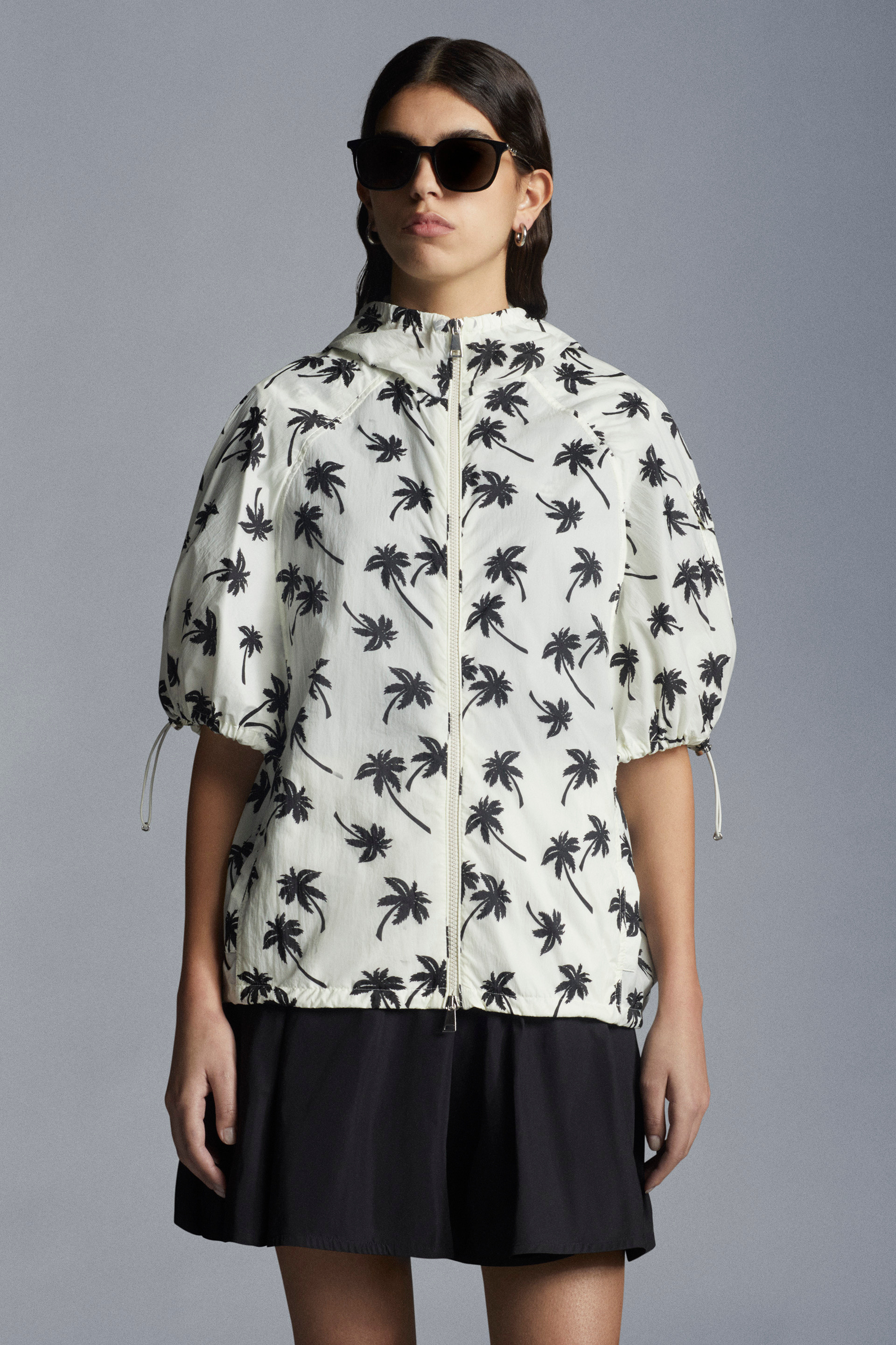 Tops & T-Shirts for Women - Ready-To-Wear | Moncler JP