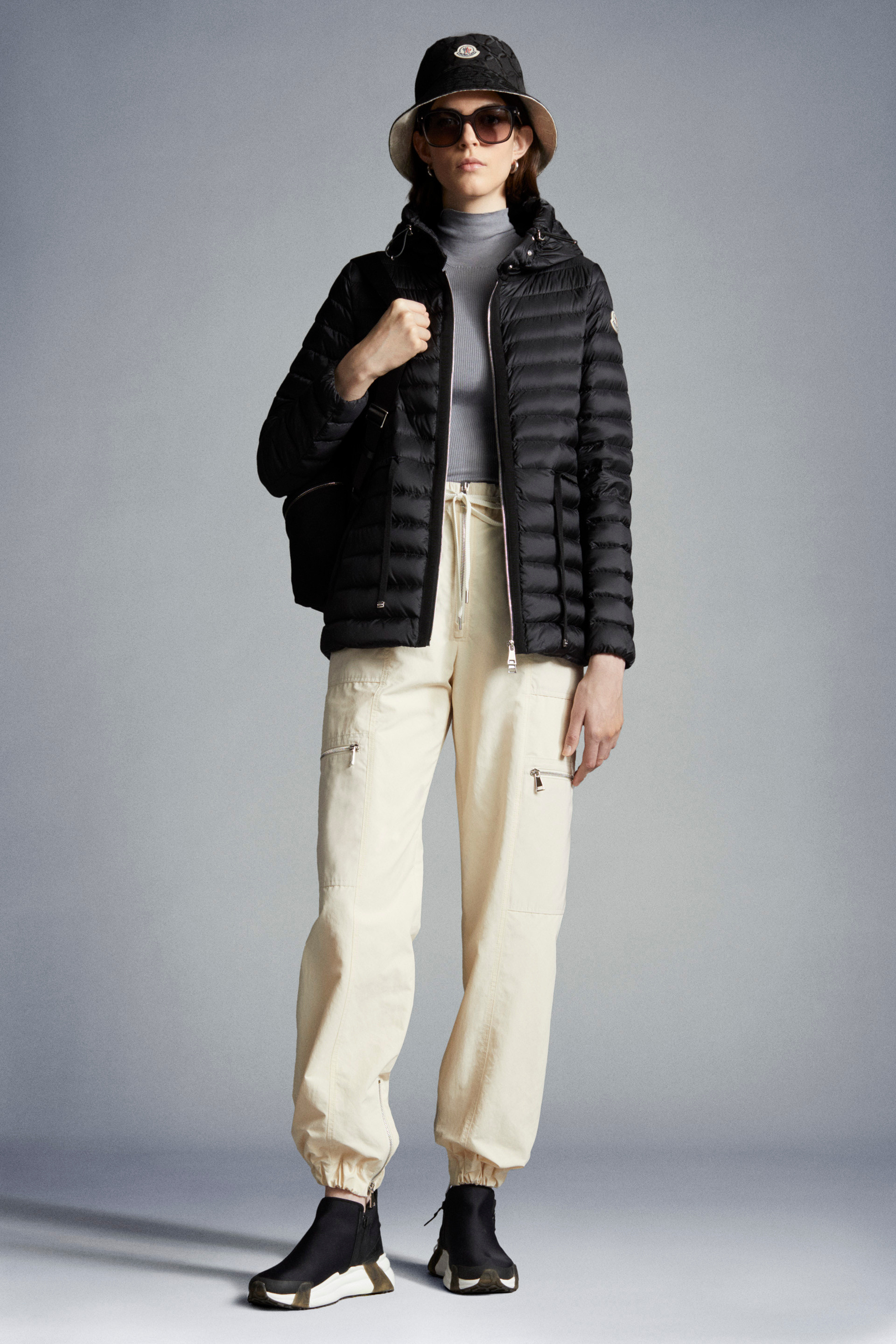 Short Down Jackets for Women - Outerwear | Moncler PL