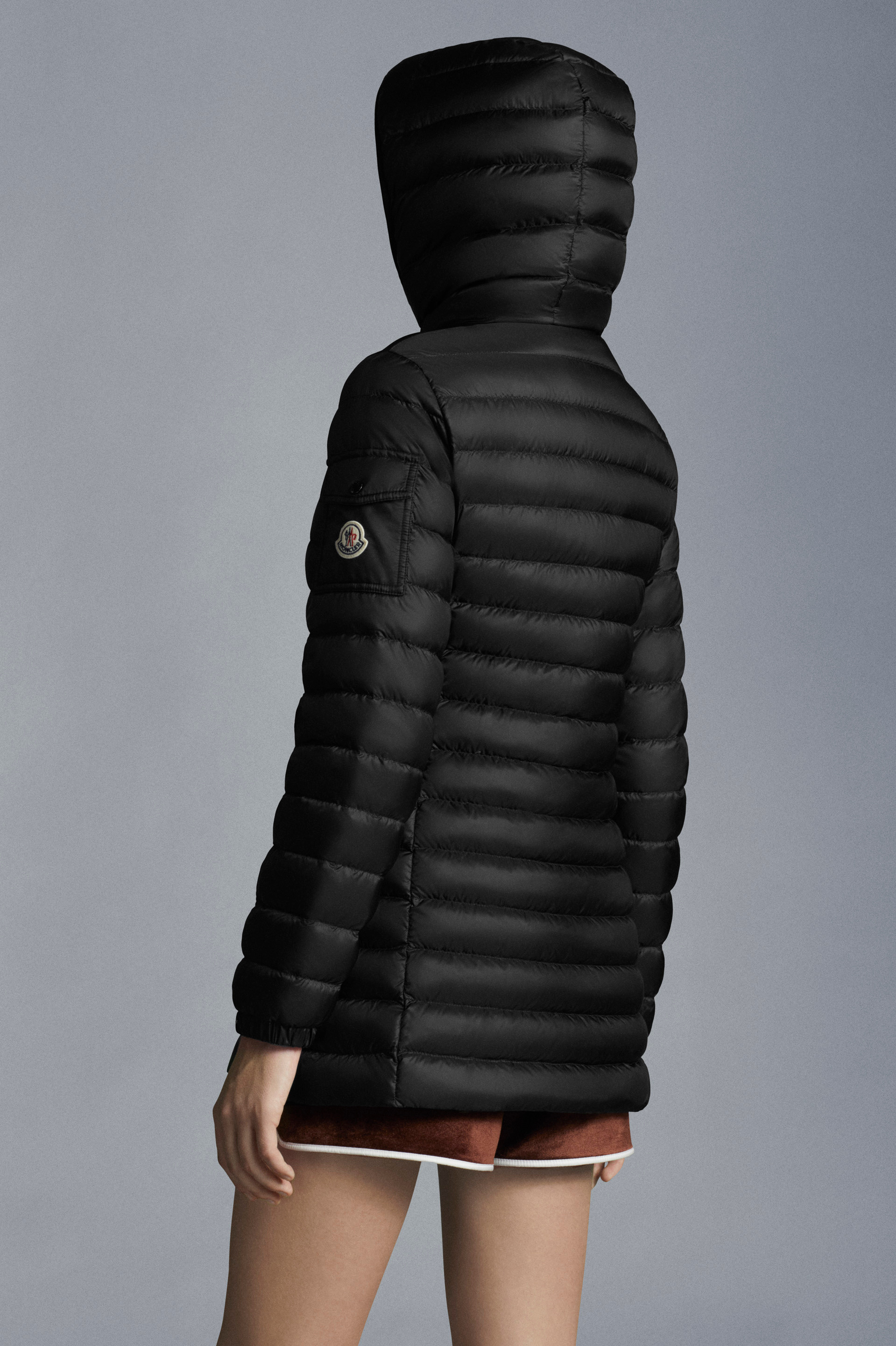 Short Down Jackets for Women - Outerwear | Moncler NL