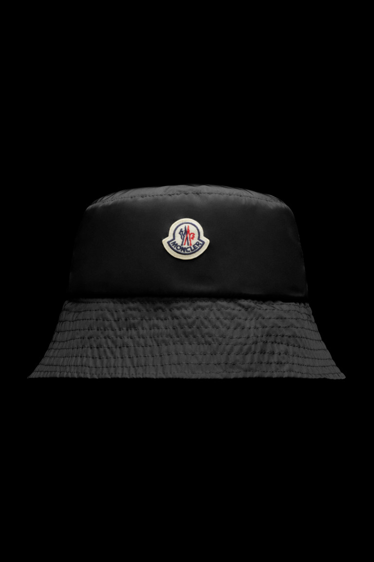 Yuuka様専用 新品 MONCLER バケットハット ロゴ入り Sサイズ - library