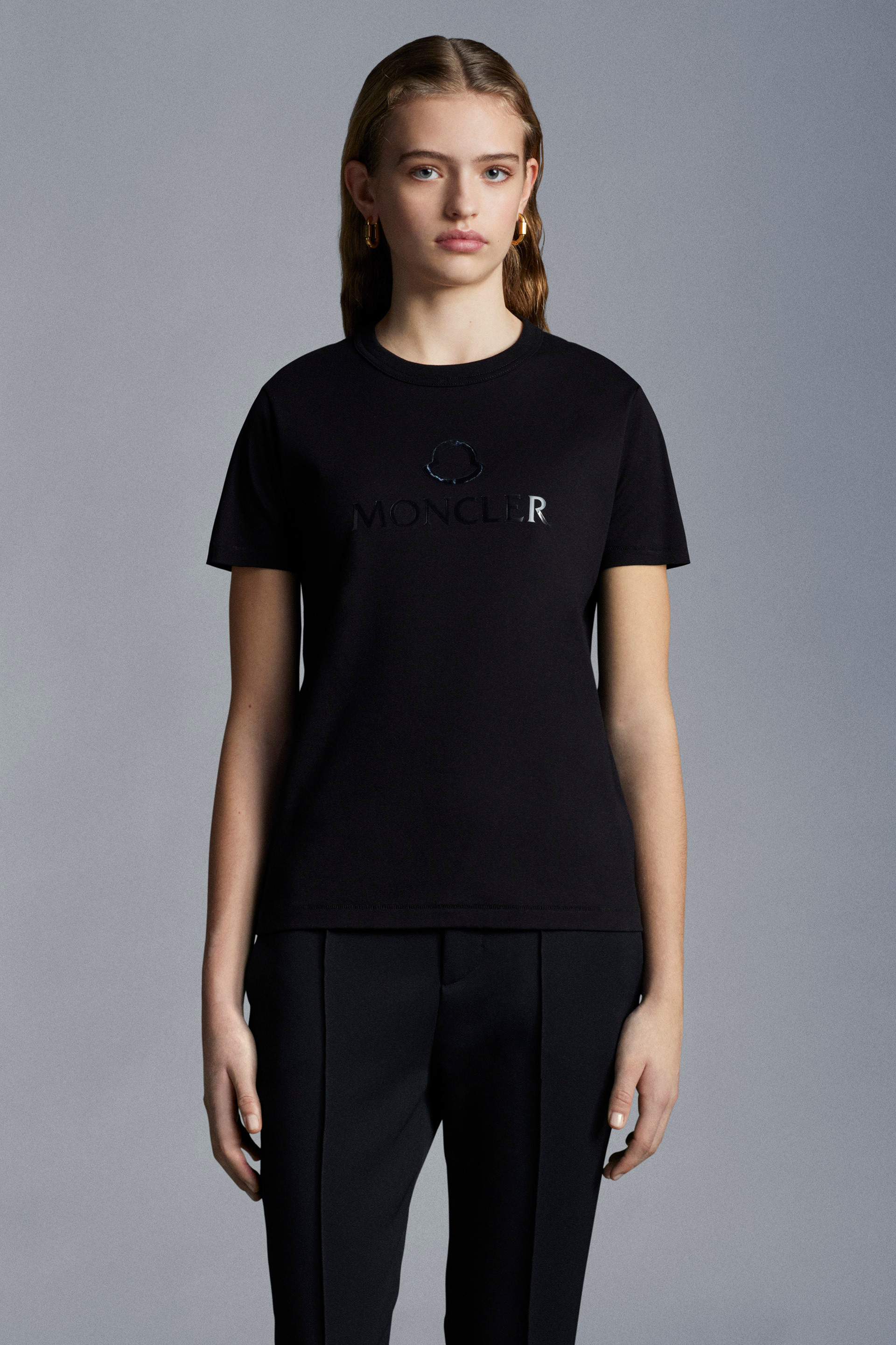 Black Logo T-Shirt - Tops & T-Shirts for Women | Moncler AT