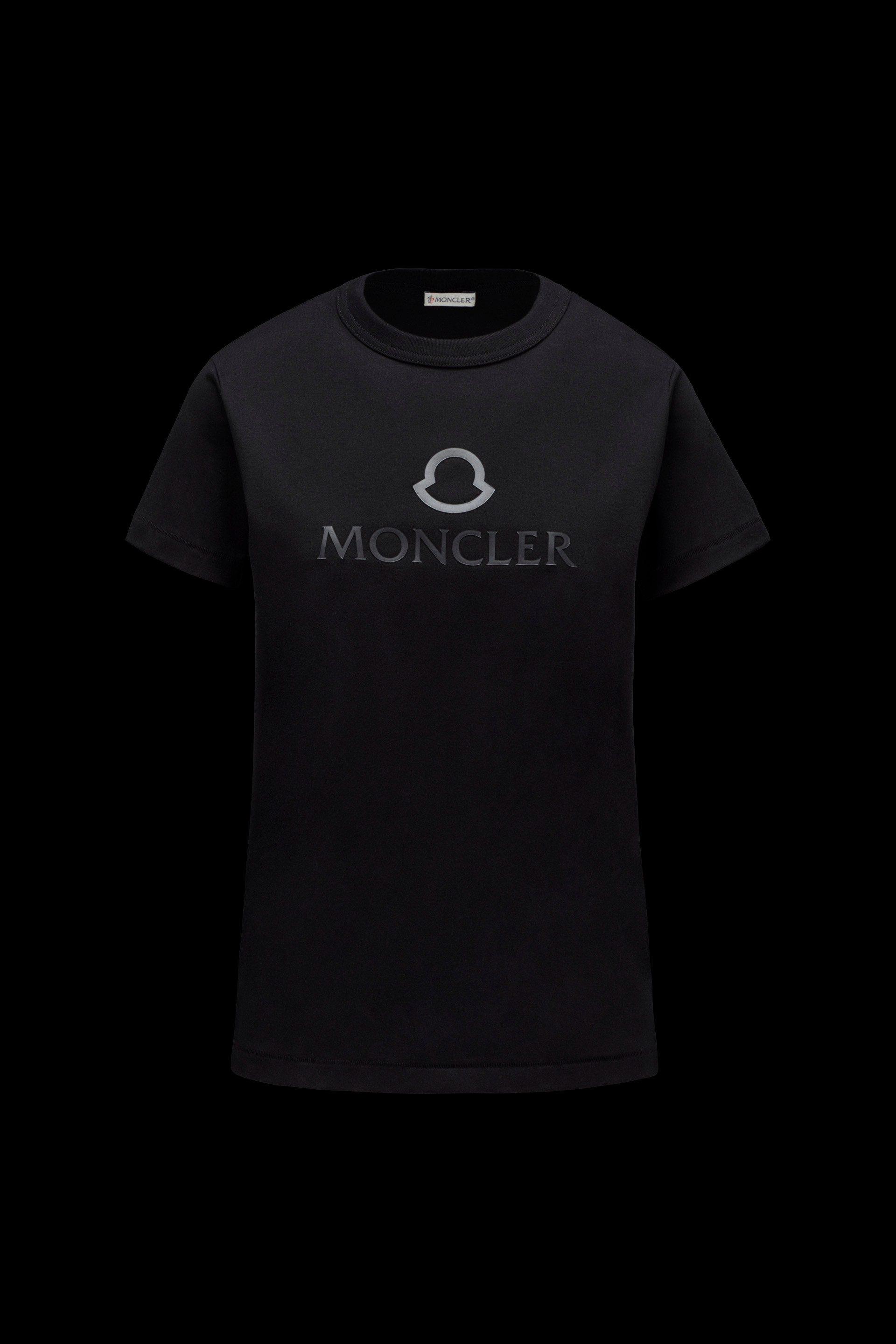 Moncler Baumwolle T-Shirt mit aufgesticktem Logo in Schwarz Damen Bekleidung Oberteile T-Shirts 