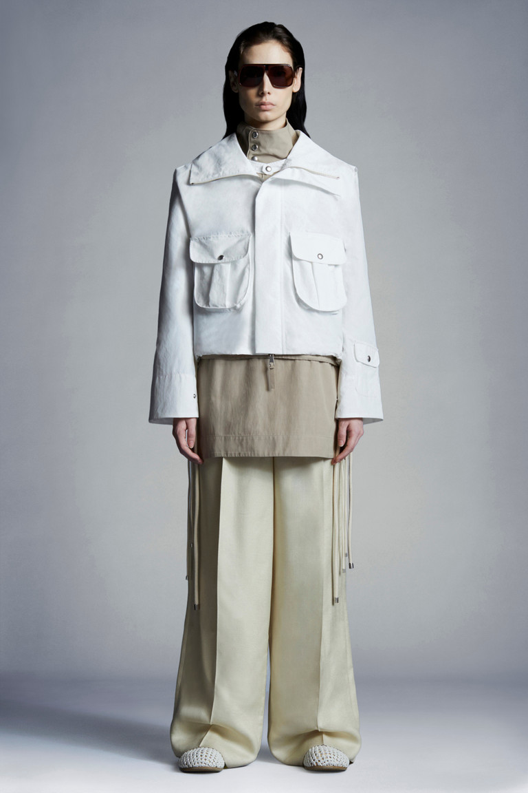 シルクホワイト Koliジャケット : 2 Moncler 1952 女装 向けの Genius 