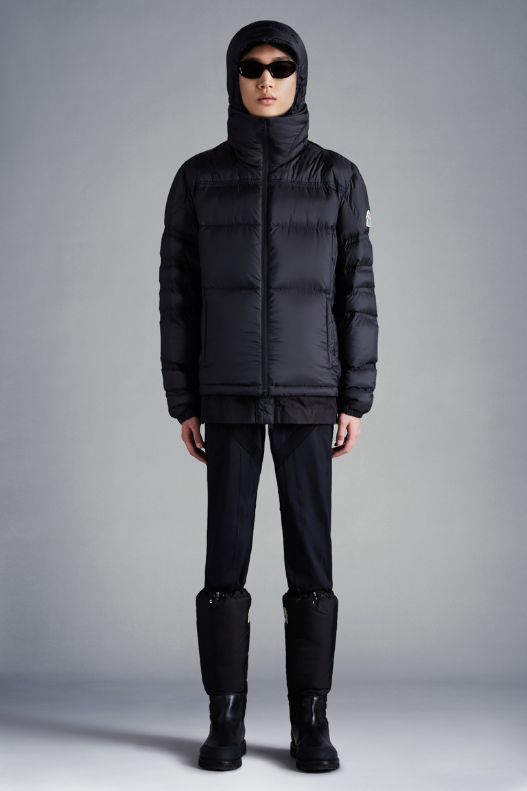 Black Moleson Short Down Jacket 