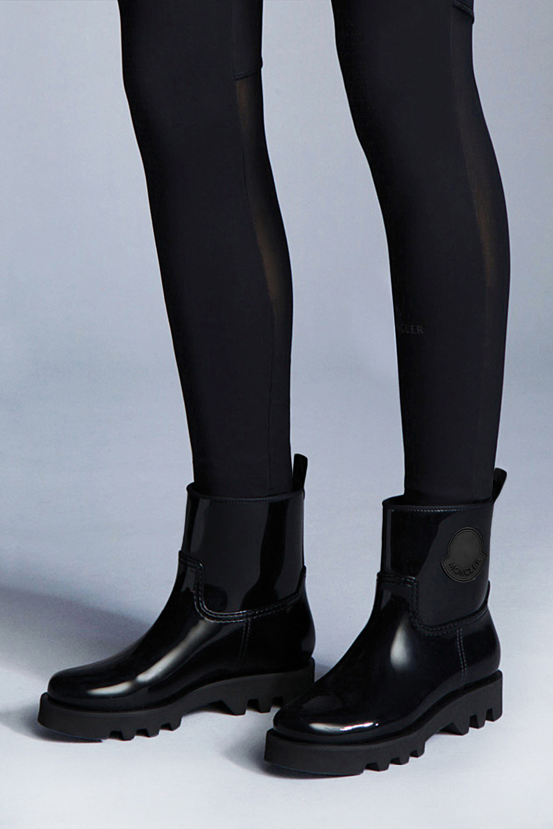 Bottes matelassées Ginette Synthétique Moncler en coloris Noir Femme Chaussures Bottes Bottes hauteur mi-mollet 