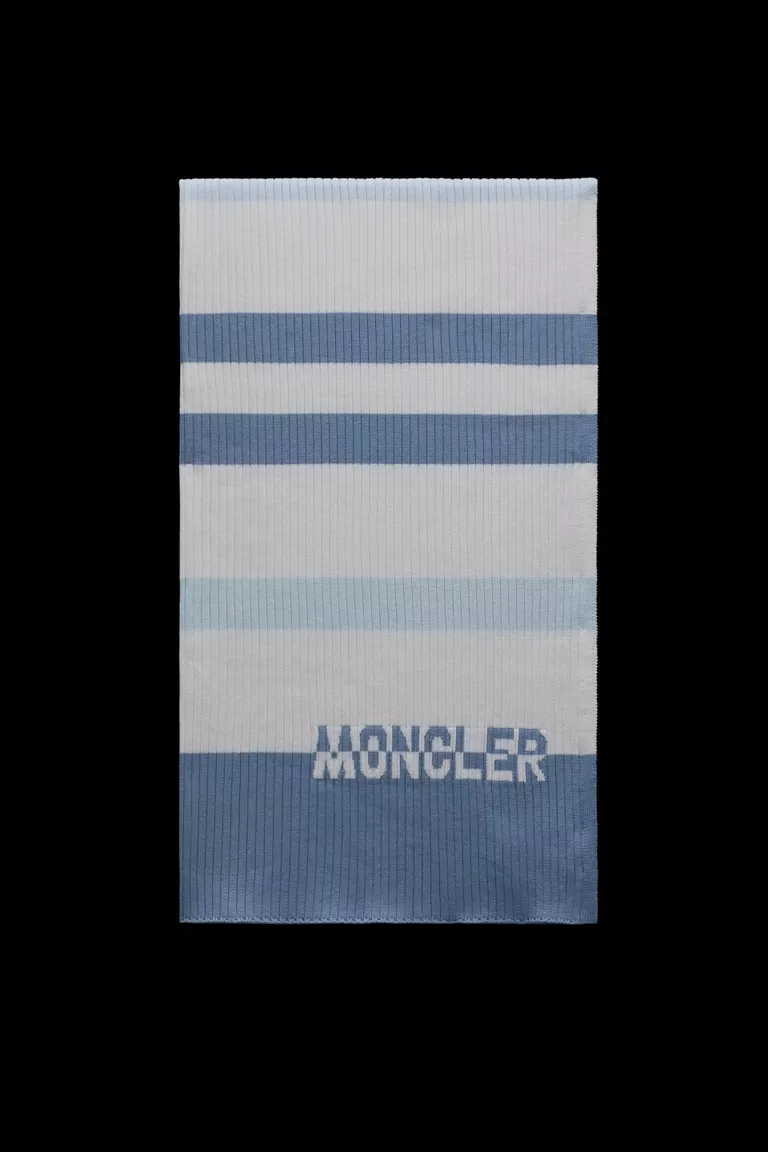 moncler.com | Knit Blanket