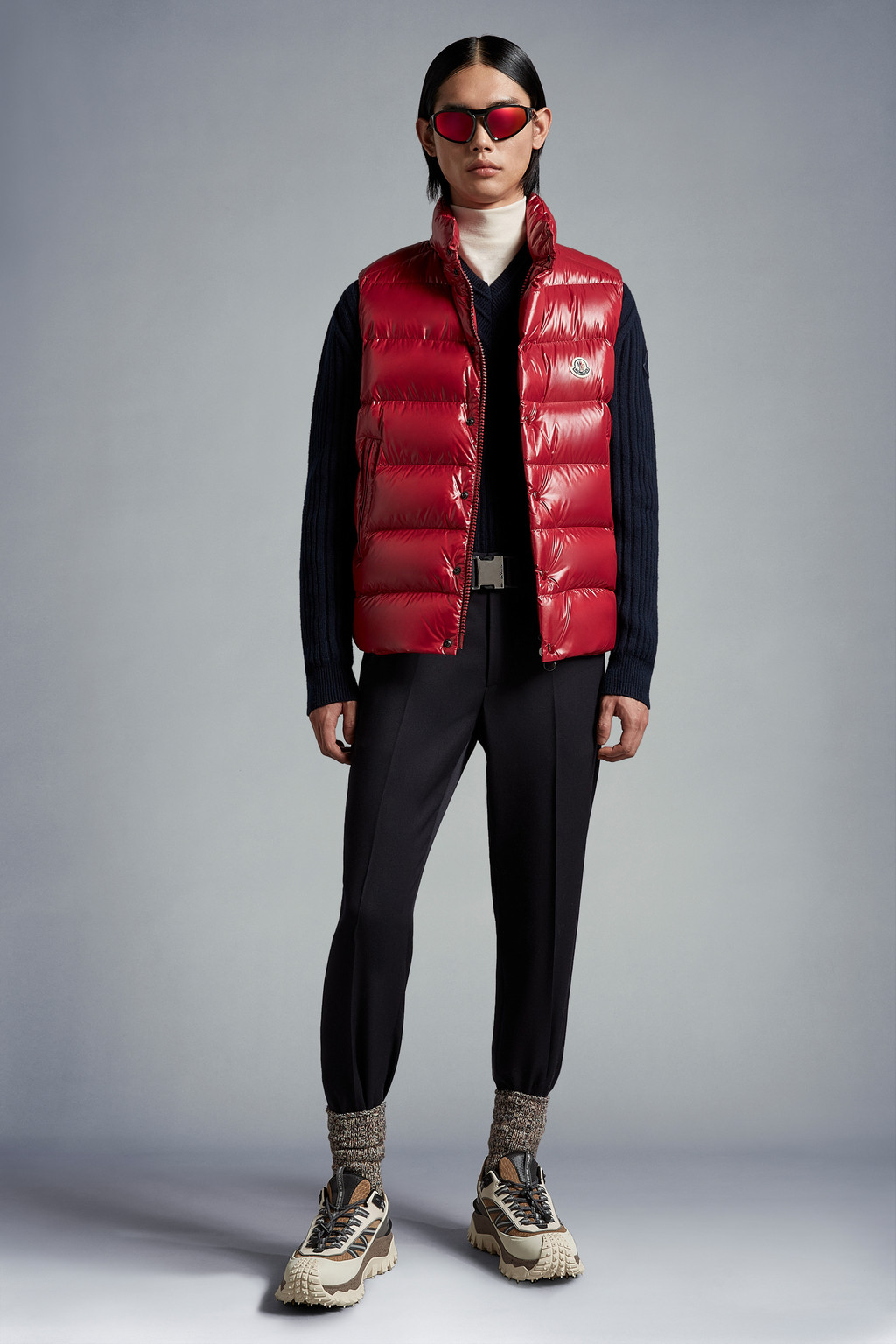 Red moncler vest clearance mens