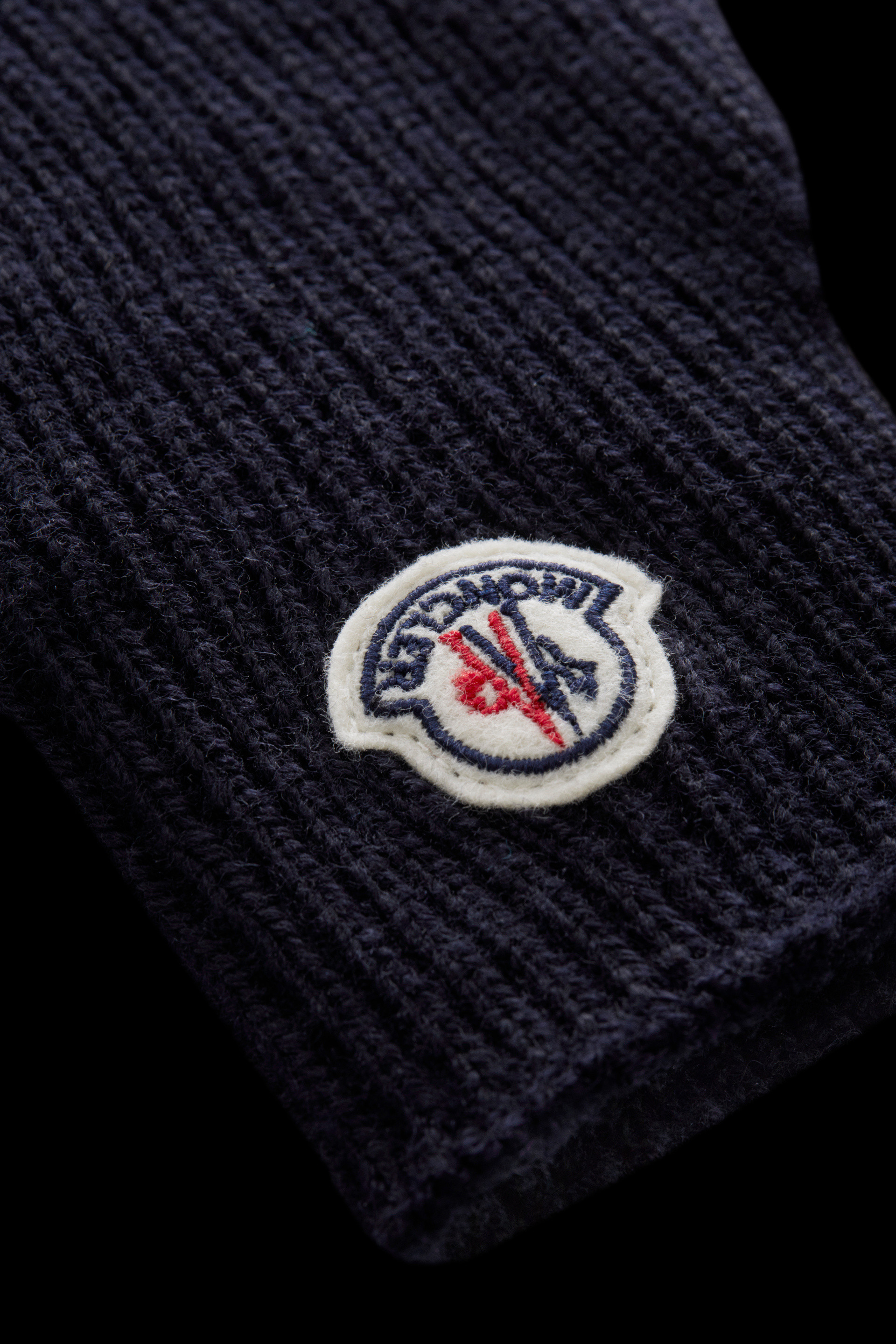 Scarves & Gloves for Men - Accessories | Moncler CA