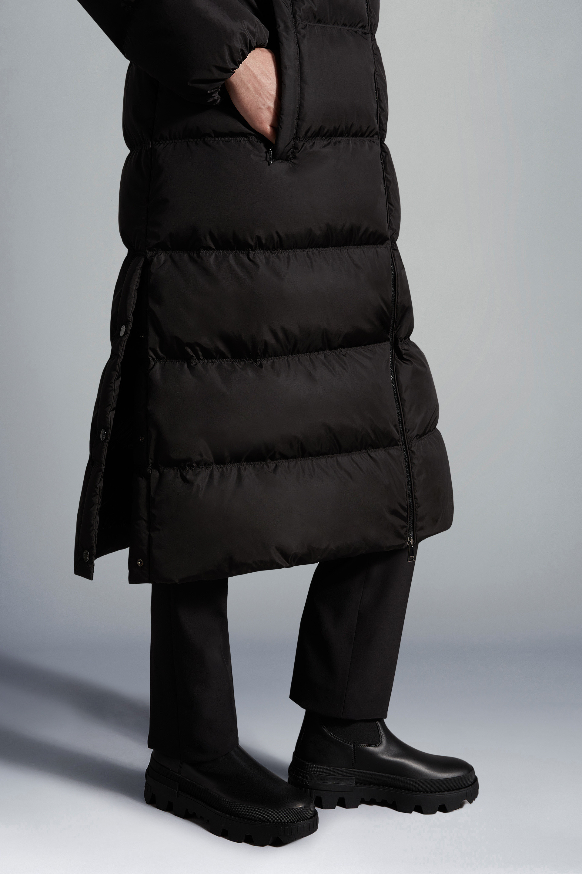 Womens Clothing Coats Long coats and winter coats Moncler Synthetic Catchet Long Down Jacket in Black 